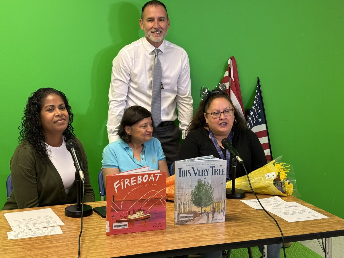 <a href="/CoconutPalmElem/">Coconut Palm Elementary</a> celebrates our 2024/25 Teacher and Employee of the Year! Mrs. Robinson was also last year’s district science teacher of the year. So proud of all our staff!!
<a href="/AP_NColey/">Nizaliz Coley</a>