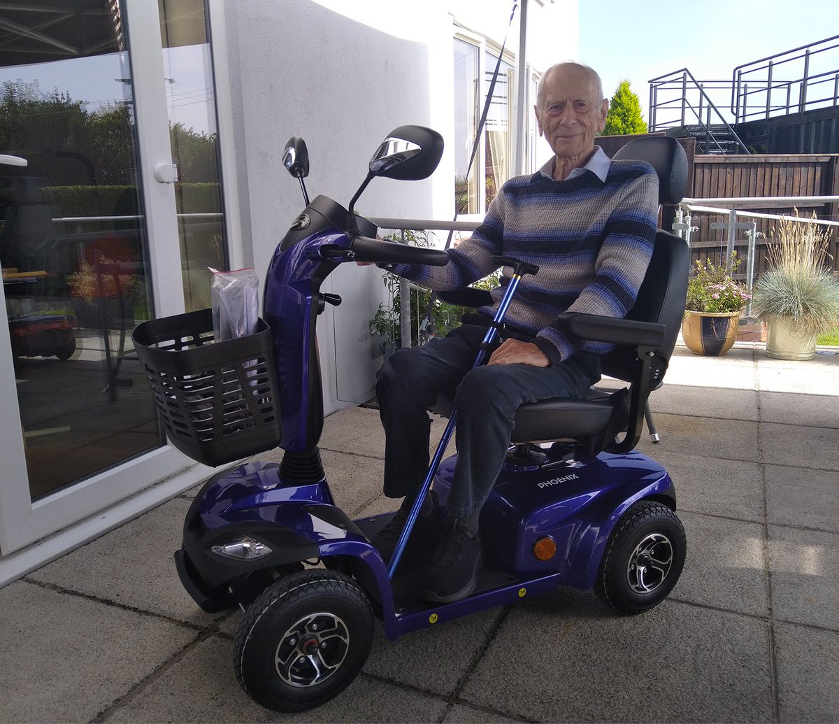 Hickleys_Health's tweet photo. Another happy customer!
We recently delivered this One Rehab Phoenix to Mr Higgs who was really happy with his purchase. https://t.co/W7rgaqas60