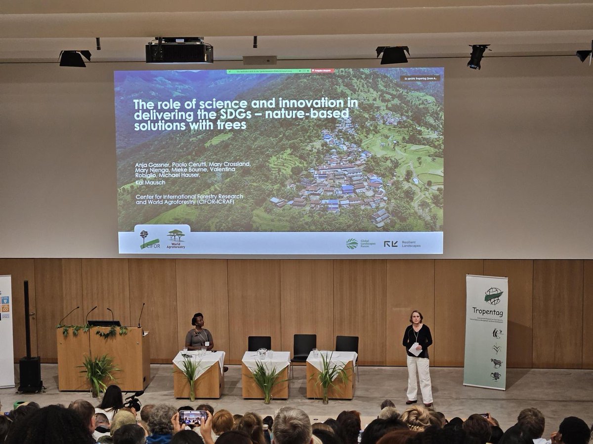 📣 Happening now at #Tropentag2024

Keynote speech by CIFOR-ICRAF’s Anja Gassner on the role of science and innovation in delivering the SDGs through nature-based solutions with trees.

#Trees4Resilience