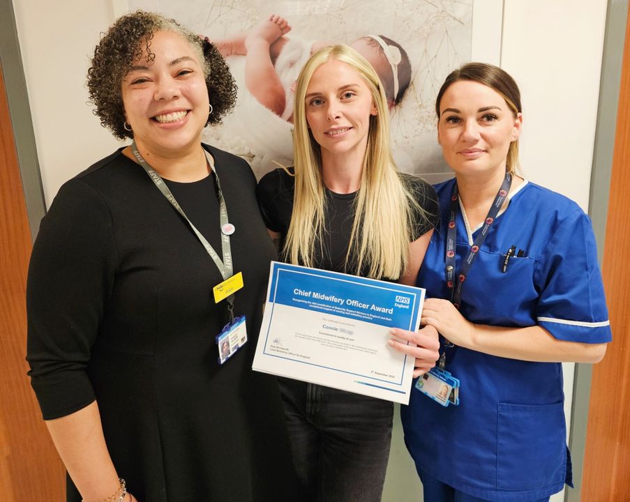 👏 Congrats to Maternity Healthcare Support Worker, Connie, for winning the Chief Midwife MSW Award! 🏆

Angie, the Deputy Regional Chief Midwife, praised Connie for always going above and beyond, ensuring everyone feels supported and cared for. 💙

#TeamIOWNHS