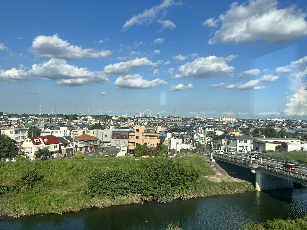今日も暑い一日でした🥵お疲れさまでした。
市民文教都市常任委員会に付託された7議案を
昨日、今日の2日間で審査しました。
さあ明日から一般質問の資料作り🧐
籠ってますので、御用がありましたらお気軽に控室にお声掛けください🫡

#志木市
#志木市議会
#志木市議会議員
#あべ竜一
#阿部竜一