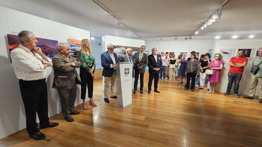 AguaGranada's tweet photo. Ayer compartimos grandes momentos en la entrega de premios del XII Concurso de Fotografía #AguaGranada . Enhorabuena a todos los participantes y ganadores de esta edición. Gracias por hacer aún más grande a #SierraNevada.
#25SierraNevada 
#Fotografía
#ConcursosAguaGranada https://t.co/nRCSUflySz