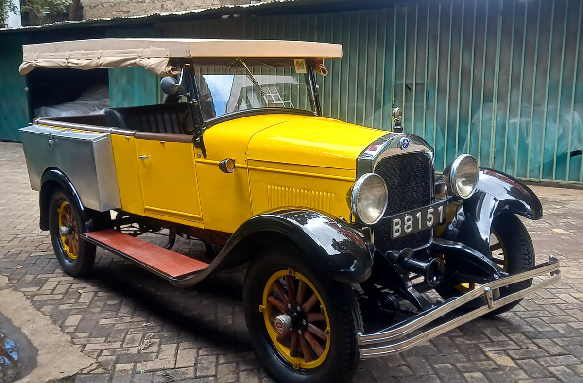 concours_kenya's tweet photo. This rare 1928 Durant box-body vehicle is the latest entry in the Concours d’Elegance to be held on September 29th at the Nairobi Racecourse. #ConcoursKenya https://t.co/Qmth2KwmxI