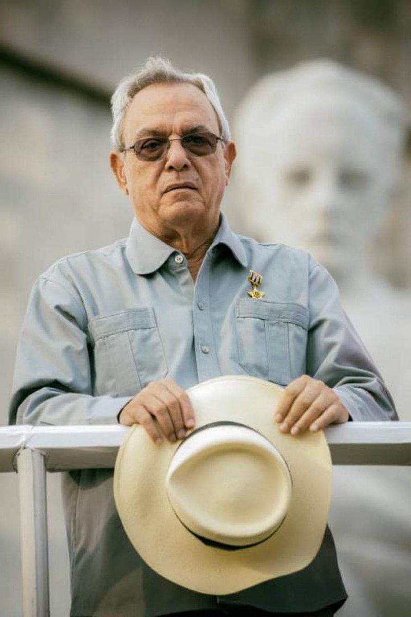 alfonso_noya's tweet photo. Hoy cumpliría 82 años el inolvidable y querido Eusebio Leal, cubano inmenso e inigualable, intelectual inagotable, sensible, quien amó y protegió a #LaHabanaDeTodos como nadie. A Eusebio nuestro sincero homenaje. #LealesALeal. https://t.co/CY5Qh2XOJa