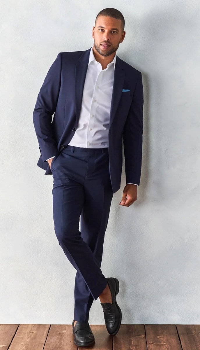 BillWalkerCloth's tweet image. Autumn Sophistication Unleashed: Jack Victor Fall Statement Trunk Show
🎈 $200 Savings on Suits
🎈 $150 Savings on Sport Coats
Appointments Recommended 713 871-9811
Today - Saturday September 14th
#billwalkerclothier #postoakuptown #1731postoakblvd 
- *|URL