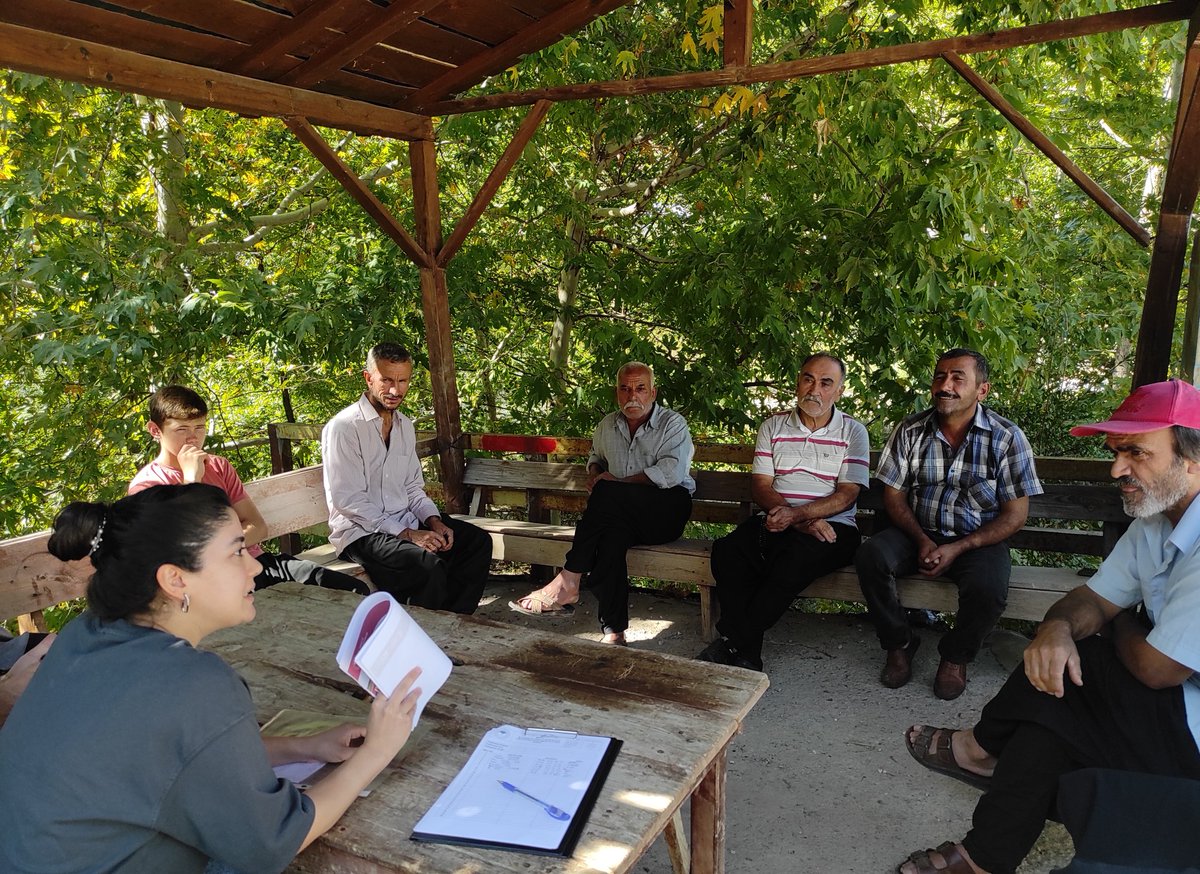 fekeilcetarim01's tweet photo. #Çürükler ve #Göbelli mahallelerimizde çiftçilerimize #ÇKS ve #Bitkisel #Üretimde #Yeni #Destekleme #Modeli hakkında bilgi verildi.
@TCTarim
@ibrahimyumakli
@gthb_adana
@hakki0106 https://t.co/N4AbX9qEyz