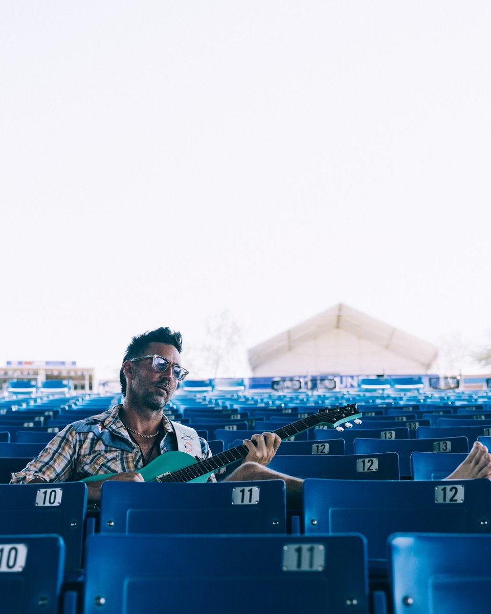 jakeowen's tweet photo. There once was a guy from Florida
He rode around in a VW Van
He never wore shoes, just flip flops to cruise
And lived life without any plan… https://t.co/SKXmKa24qs