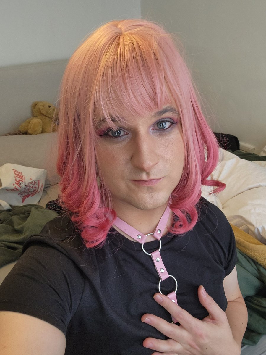 MoreLikeSchmean's tweet photo. NEW WIG AND A RETURN TO HOLLOW KNIGHT!? Happy Femboy Wednesday to all!

https://t.co/GdikQ4MGg1 https://t.co/xnORWR7kAk