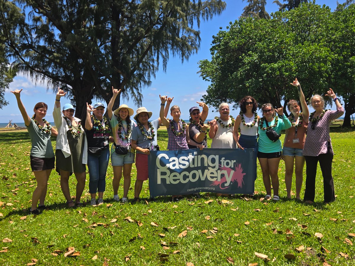 Cast4Recovery's tweet photo. While many begin to enjoy fall foliage, we're soaking up the memories of sun-kissed days and balmy nights with #CastingforRecovery - #Hawaii. https://t.co/pfsHm95O2V