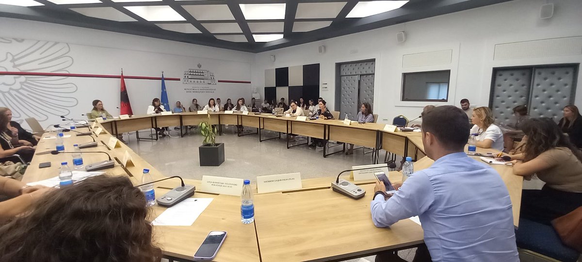 himuratsahin's tweet photo. National Council for the Child Rights convened by the @ShendetesiaAL. Great to attend the council as an observer. Congratulations for high-level commitment from all relevant Ministries & institutions advancing child rights &social protection agenda #foreveychild #Childguarantee https://t.co/ru1i8UwoC1
