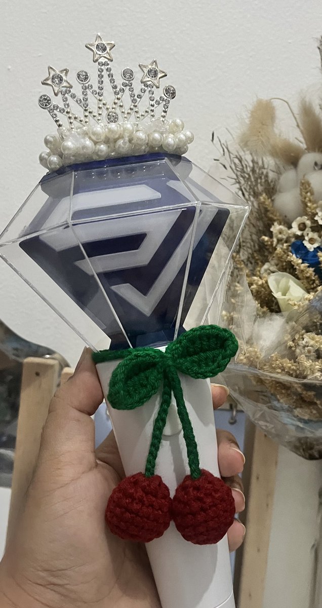 A little gift for ELF Petals
Thank you for still support SJ, even without Kim Heechul💙

Sampe ketemu di ancol. 
Cluenya aku bawa banner jametnya wookie 😂✌️