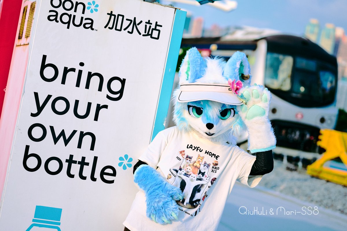 Glaiance_QiuHu's tweet photo. #Fursuit #FurusitEveryday
"💧你好,我需要加水💧"
📷Raw:MariSS8
🎨Edit:@Glaiance_QiuHu https://t.co/Vm7SSaSxNM