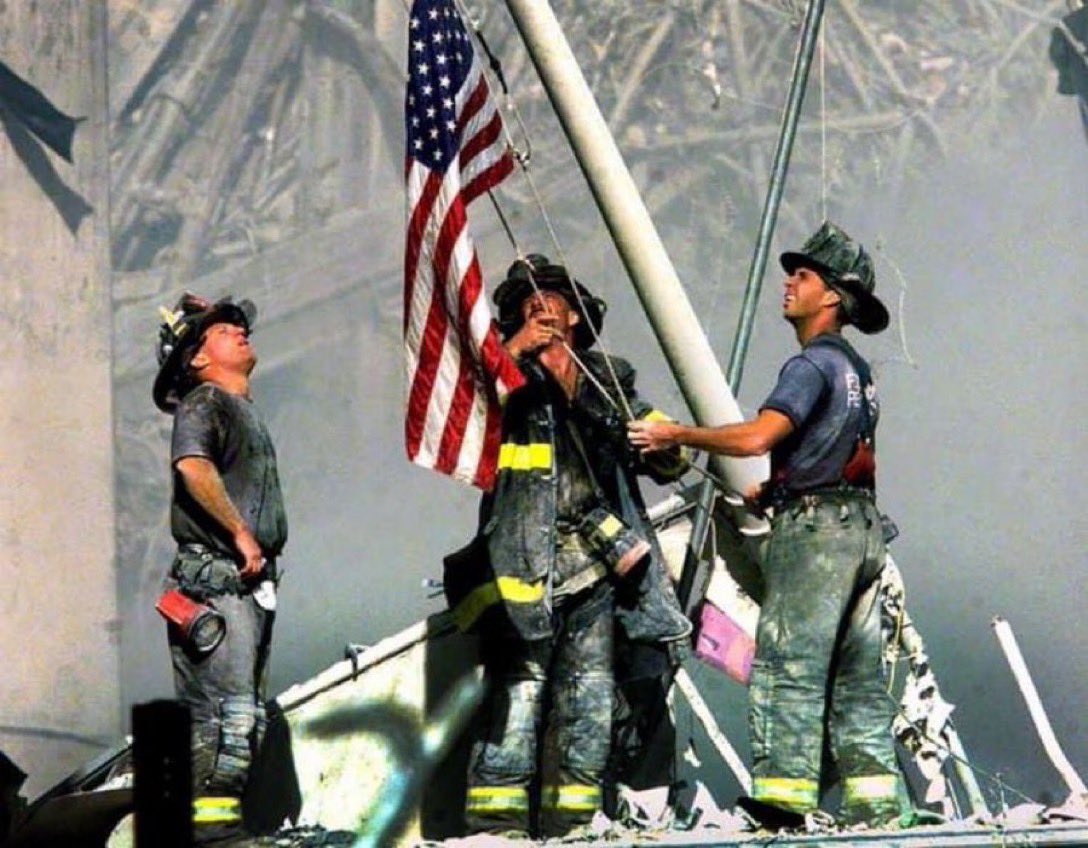 CrystalFireDept's tweet photo. Never Forget. https://t.co/R6LqEXzUfJ
