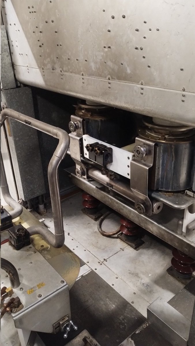 Getting ready for B24 season

S95 is going to be a cover option for 25700kHz 

That's a first, never seen the final anode coil for 26MHz