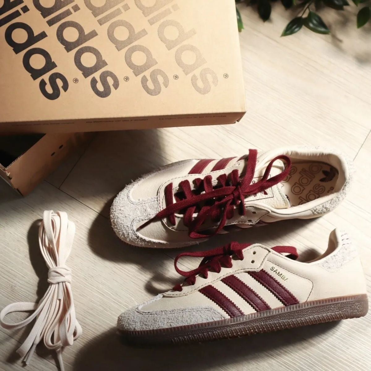 adidas gazelle silver green womens Adidas Samba OG White Red