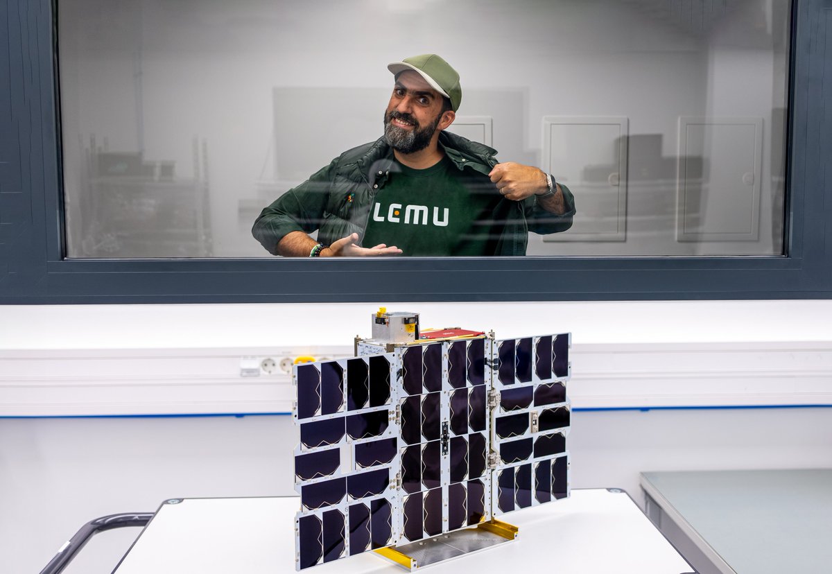 endeavorchile's tweet photo. ¡Llegamos al espacio! Es un sueño hecho realidad, más de 6 años trabajando para este resultado que aún cuesta creer se haya logrado.
Sigue leyendo el blog de @leoprieto, CEO y founder Lemu y Emprendedor Endeavor, sobre el lanzamiento del satélite Lemu NGE https://t.co/h4Zp4Ovfh5 https://t.co/6ivW2apLdx