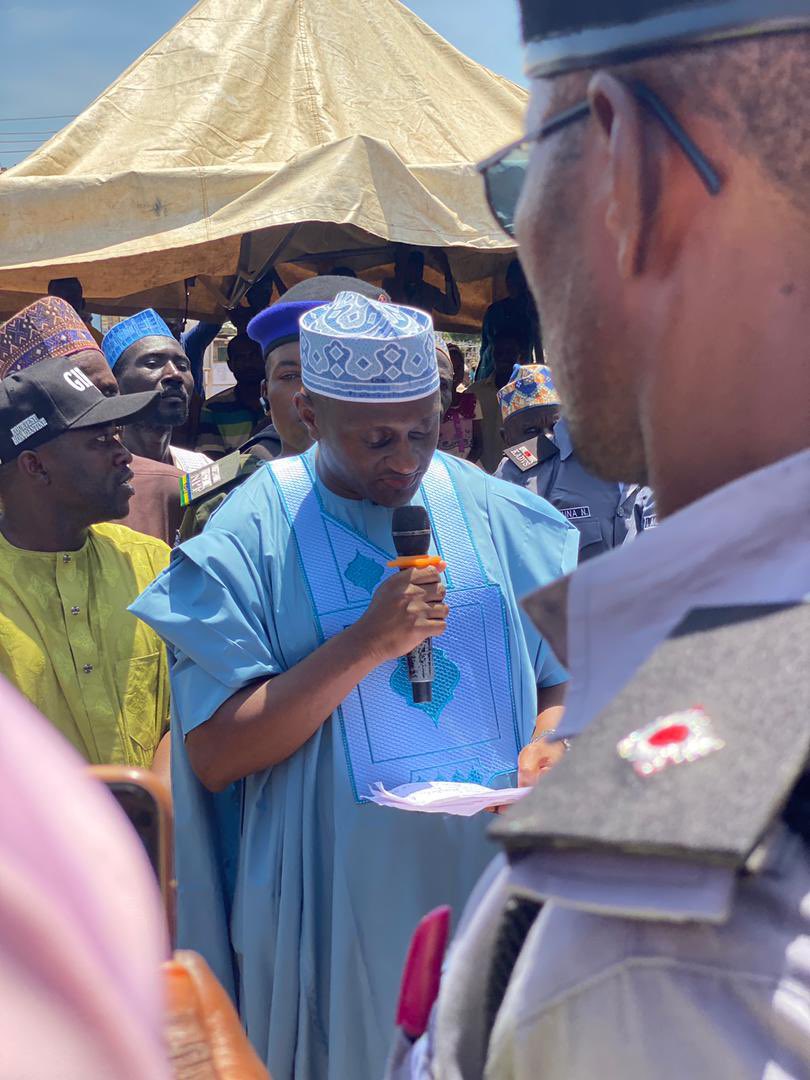 sadiqango's tweet image. ALHAMDULILLAH!
OFFICIAL FLAG-OFF CEREMONY OF MUCHIA BABBAN TITI ROAD CONSTRUCTION, SABON GARI LOCAL GOVERNMENT, KADUNA STATE

Today marks a significant milestone in the development of Sabon Gari Local Government as we officially flag off the construction of the Mucia Babban Titi…
