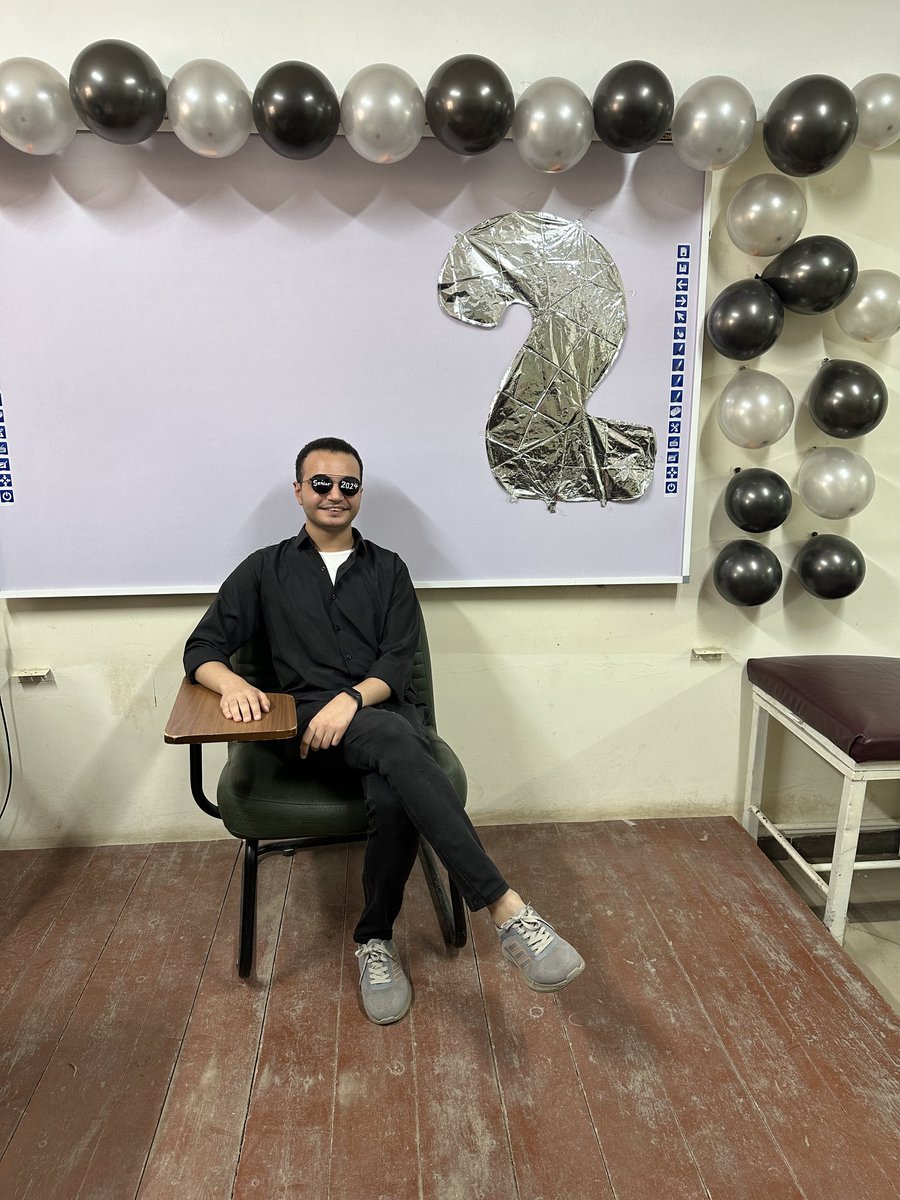 Forcoast1's tweet image. &quot;The Black Rose shall bloom once more.&quot; 🌹🖤🔥
#section2
#men2inblack
#med60graduationvibes