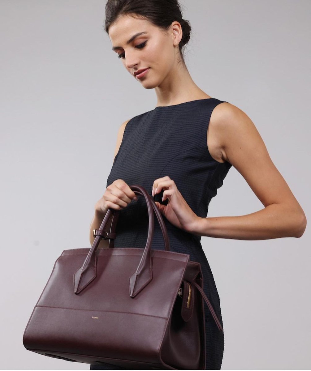 CIFD (@cifdtweets) on Twitter photo New Season from <a href="/Silvanalanda1/">Silvana Landa</a> #irishfashion #bag #handbag #shoulderbag #crossbodybag #bigbag #leather #luxury #IrishFashionArt #silvanalanda #landabags #irishdesign #CIFD
Watch our members #Autumn24 collections video here ⬇️
youtu.be/rGIMH-o7PNE?si… New Season from <a href="/Silvanalanda1/">Silvana Landa</a> #irishfashion #bag #handbag #shoulderbag #crossbodybag #bigbag #leather #luxury #IrishFashionArt #silvanalanda #landabags #irishdesign #CIFD
Watch our members #Autumn24 collections video here ⬇️
youtu.be/rGIMH-o7PNE?si…
