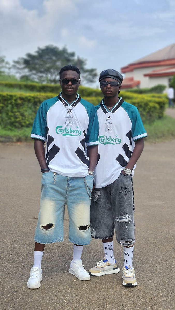 iam_lhayo's tweet image. Day 3: Jersey Day😁.. The Best Squad!❤️

#Futaclass23 #futabro #jerseyday @FutaBro @Futaclassof23 @Is_Livingstone