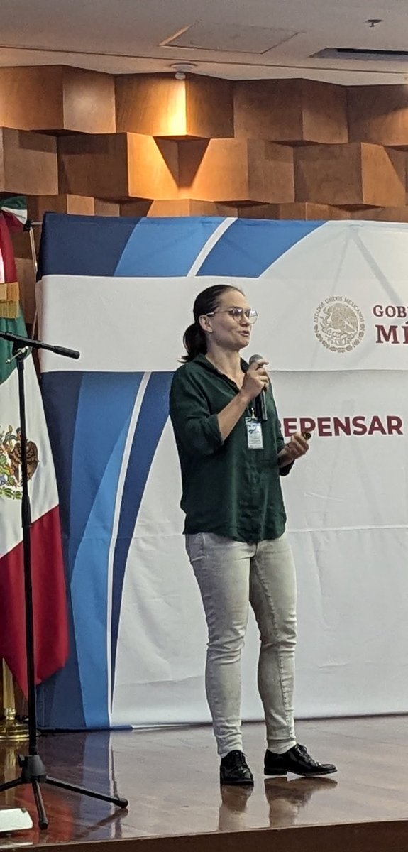 <a href="/DAPrelorenzo/">DAP</a> presentó su investigación sobre especialización y desarrollo regional en México