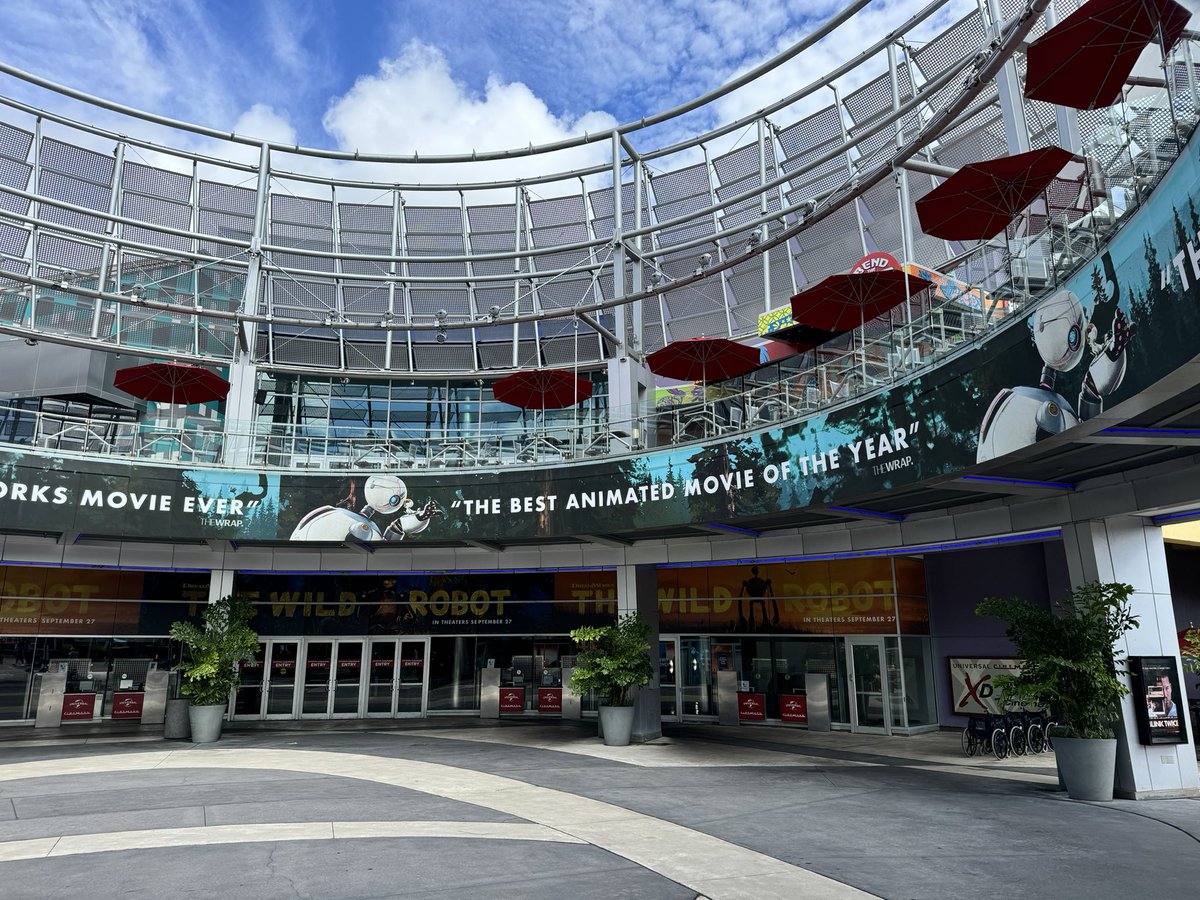Inside Universal tweet media