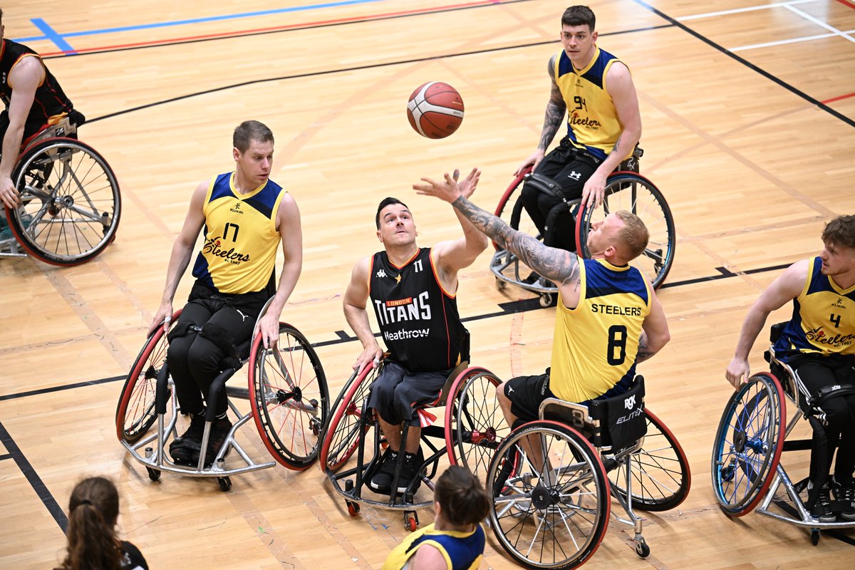 Only 3 days until the 2024/25 season tips off! 🤩 🏀 

Who are you competing for this season? Shout out your team in the comments below ⬇️ 

📸 BWB/Ahmedphotos