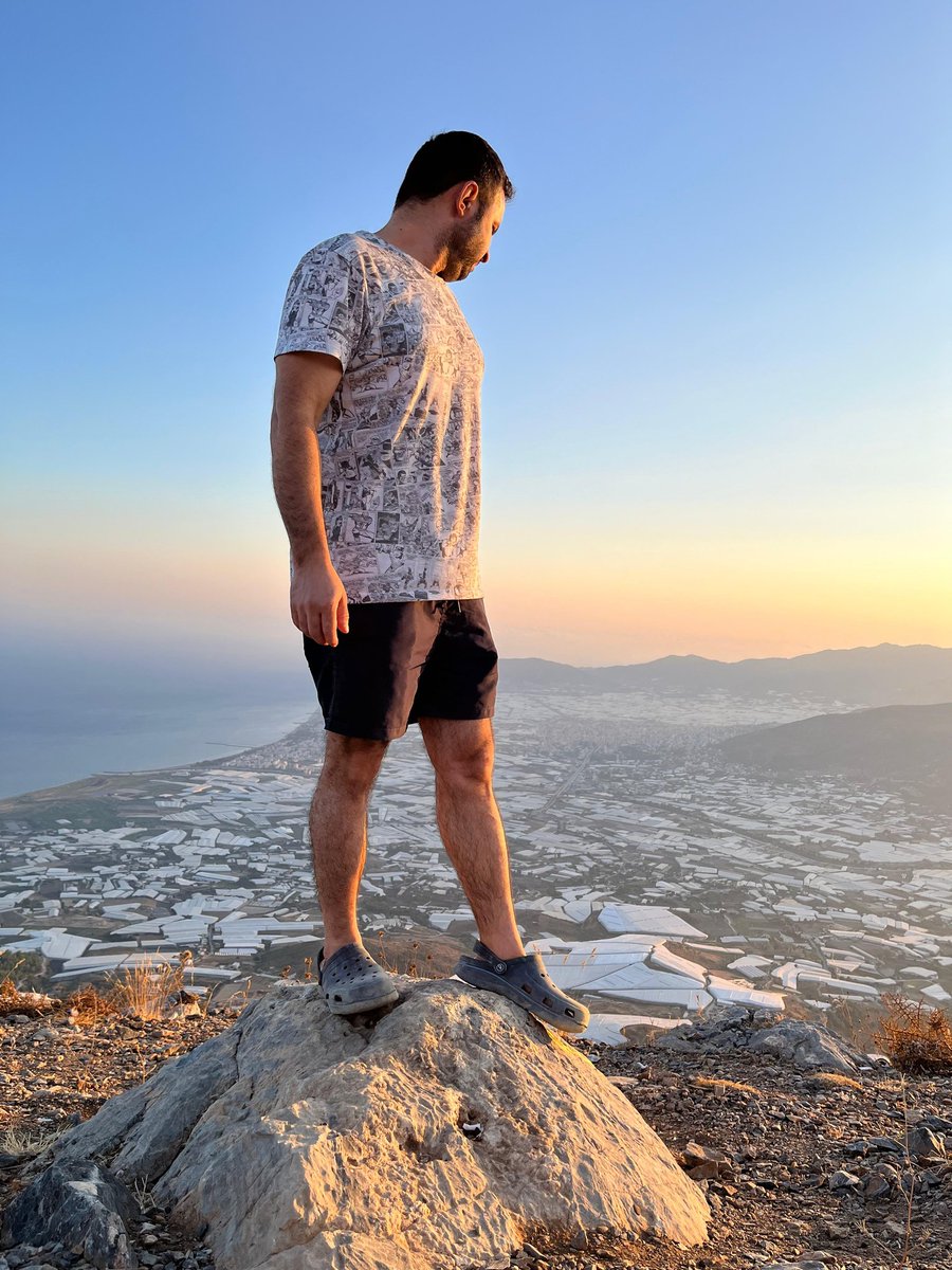 Ben kötü biri değilim, sen iyi biri olmamı hak etmemişsindir.