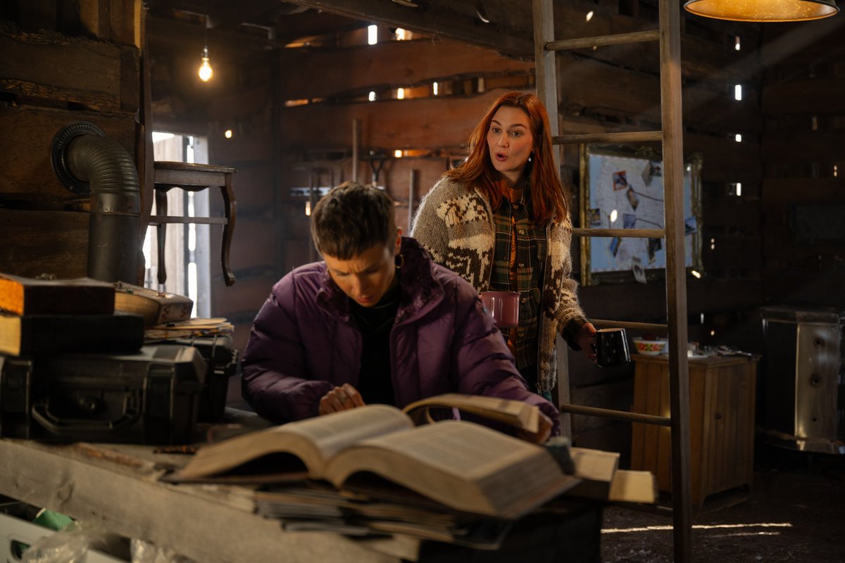 nanceevdb's tweet photo. The barn… WayHaughy research central 😊
#WayHaughtWednesday #WynonnaEarp #Vengeance #Tubi https://t.co/MQ1EI1OIRH