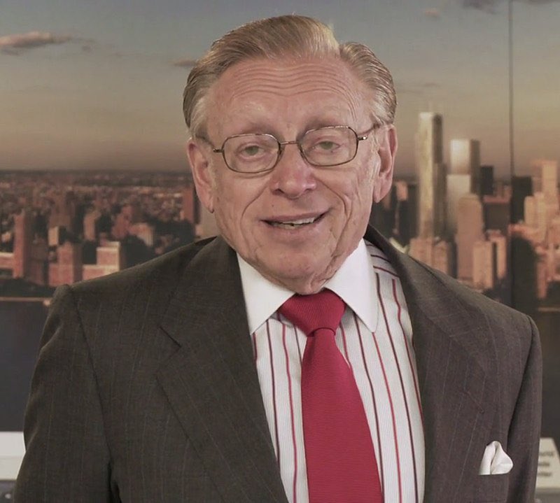 Larry Silverstein, l’homme le plus chanceux du monde. 

Le hasard fit que celui-ci acquit puis fit assurer contre une destruction via des attaques terroristes les deux tours du World Trade Center quelques semaines avant les attentats du 11 septembre 2001.