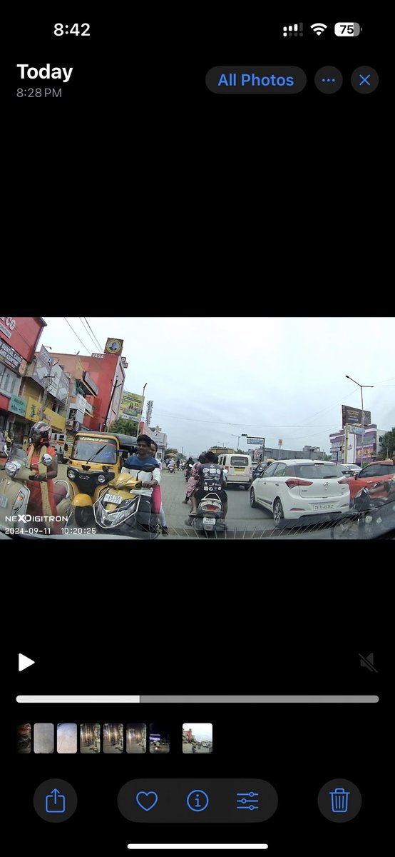 TheTraficMan's tweet photo. Every travelling near urappakam and guduvanjery is a hell . 
It will definitely increase accidents.
All time wrong way
Over taking wrong side TN19AS2236
And TN 19 BB 1521
@ChennaiTraffic @chennaipolice_ @COPTBM @reclaimchennai https://t.co/3dmMT5P3TL