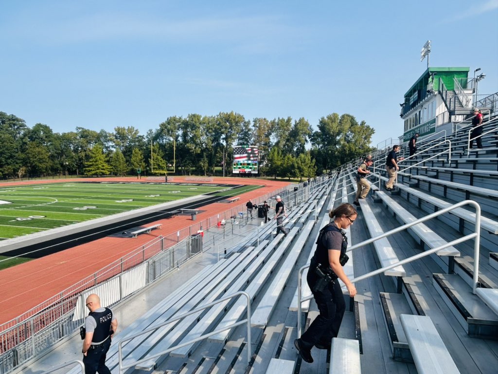Valparaiso Athletics (@athleticsvalpo) on Twitter photo We're honored to have members of <a href="/ValparaisoPD/">Valparaiso Police</a>, <a href="/PorterCountySO/">@PorterCountySheriff</a>, and <a href="/valparaisofire/">Valparaiso Fire</a> at Viking Field climbing 110 flights of stairs to pay tribute to the heroic actions of #FIRSTRESPONDERS on 9.11.2001
#neverforget #WeAreValpo <a href="/ValpoHS411/">Viking Info</a> <a href="/Valpo_Schools/">Valparaiso Community Schools</a> We're honored to have members of <a href="/ValparaisoPD/">Valparaiso Police</a>, <a href="/PorterCountySO/">@PorterCountySheriff</a>, and <a href="/valparaisofire/">Valparaiso Fire</a> at Viking Field climbing 110 flights of stairs to pay tribute to the heroic actions of #FIRSTRESPONDERS on 9.11.2001
#neverforget #WeAreValpo <a href="/ValpoHS411/">Viking Info</a> <a href="/Valpo_Schools/">Valparaiso Community Schools</a>