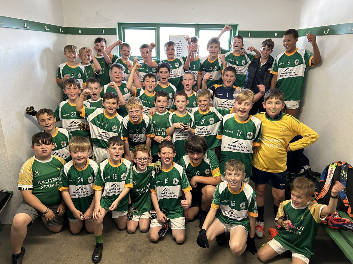 scoilnaomhbride's tweet photo. History made today as we fielded two teams in @RackardLeague football for the first time. 
Both teams got the win too 💪🏻 🟢🟡 Maith sibh, a bhuachaillí 👏🏻 
@BlackwaterGAA https://t.co/aWL1BHR6rH