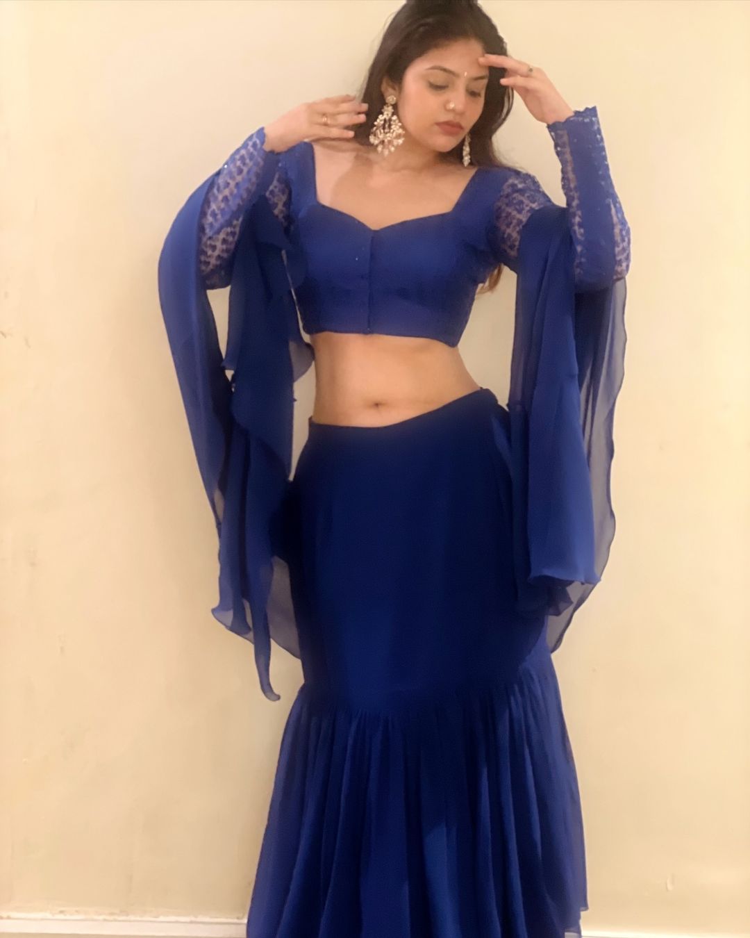 GXNJbhJWEAA6VAt?format=jpg&name=large