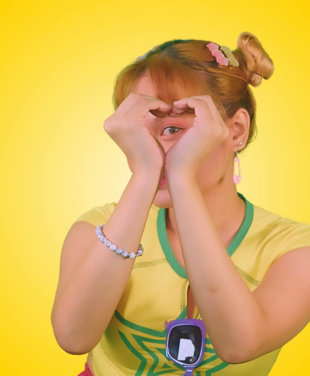 OfficialHaliya's tweet image. [TALA ⭐]

Stream "AYOKO NA" on SPOTIFY, YouTube music and selected music platforms Nationwide.

#haliyaph #AyokoNa #haliyatala