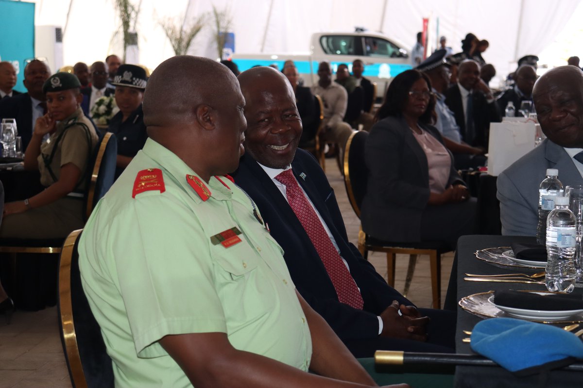 FNB_Botswana's tweet photo. enhancing security for the banking sector, our clients and the public. Together, we are committed to protecting the safety of our clients and the public. #FNBB #LoveFNBB https://t.co/j4MYQ5eCIx