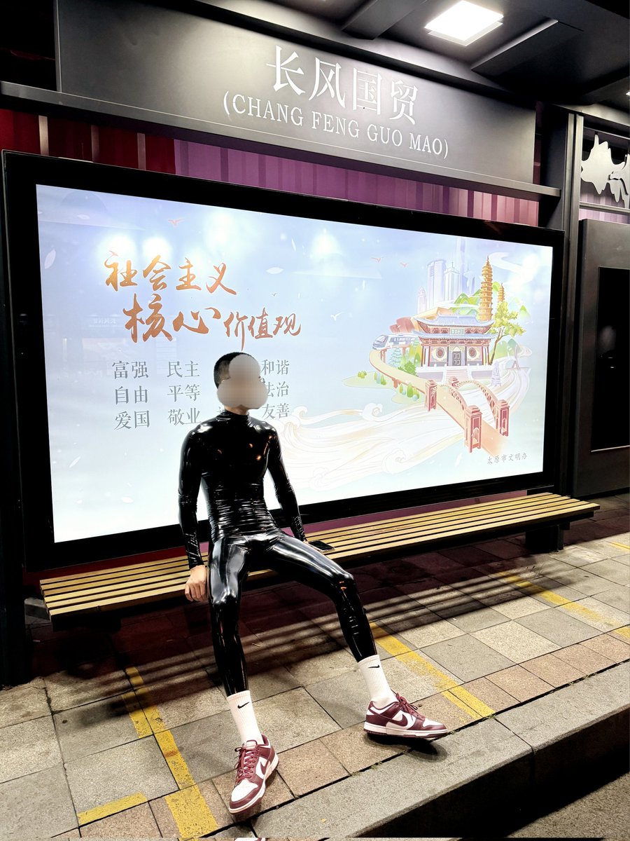 西西弗斯上校 tweet media