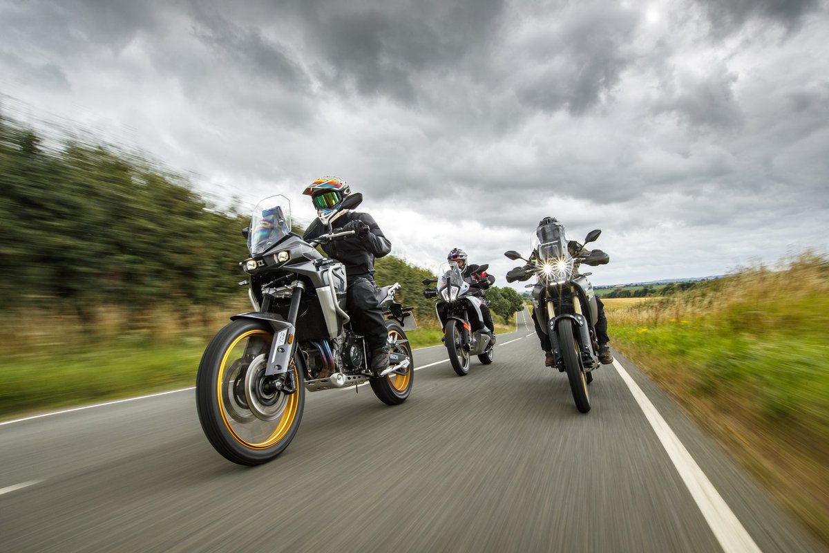 Kove 800X vs KTM 790 Adventure vs Yamaha Tenere 700 Explore 💦

Pick up <a href="/MCNnews/">Motor Cycle News</a> this week for some delightful words and pictures…

📸 - <a href="/AdamShorrock/">Adam Shorrock</a> 

#Kove #KTM #Yamaha #800X #790Adventure #Tenere700