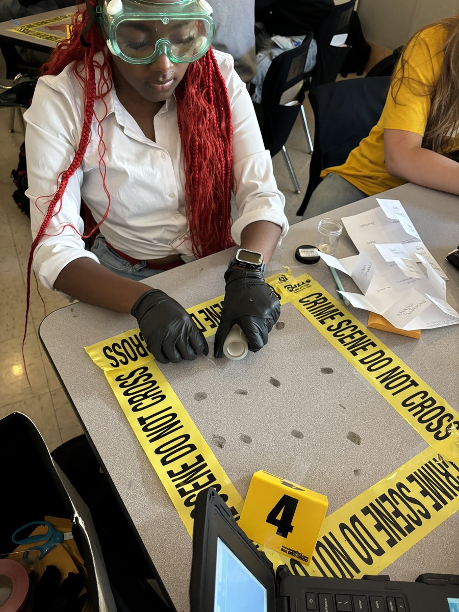 Mrs. Starrett tweet media