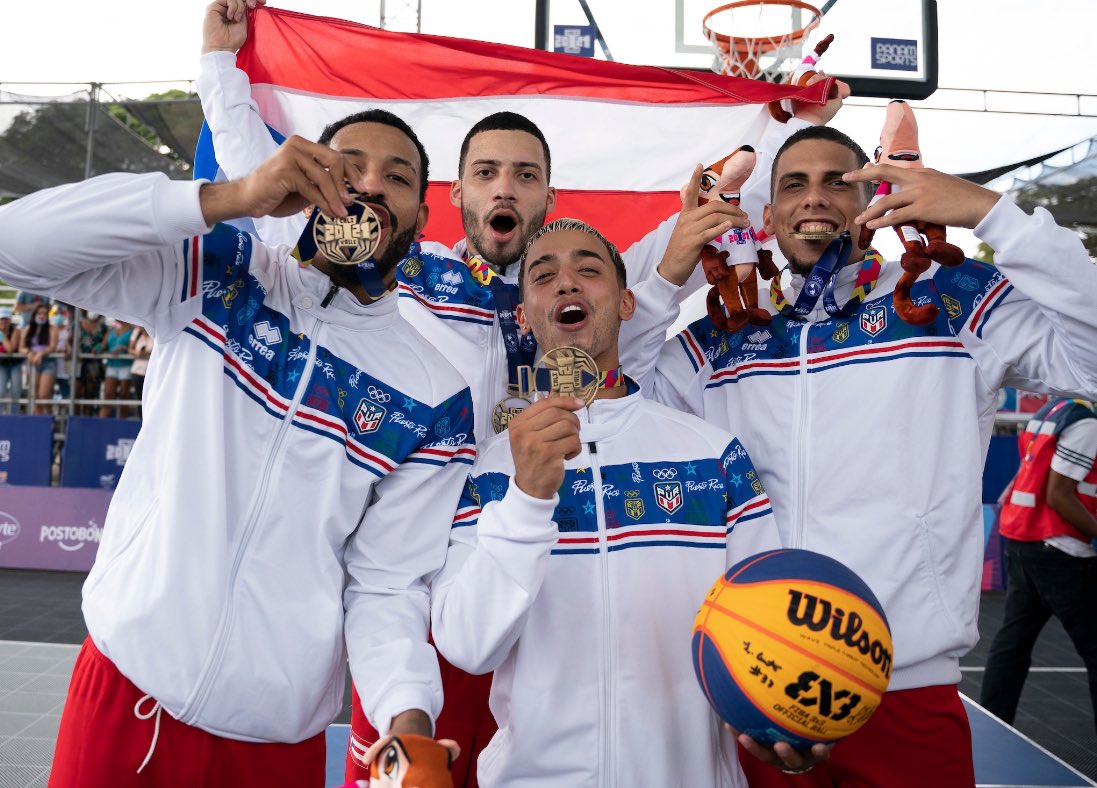 Y hay otros casos como el 3x3 de Puerto Rico (campeones de la primera edición) los cuales mantuvieron la base de jugadores de ese equipo Leandro Allende, Luis Cuascut y Adrián Ocasio <a href="/San_Juan_3x3/">Team San Juan 3x3</a> en el tour mundial de <a href="/FIBA3x3/">3x3 Basketball | FIBA3x3</a> durante un ciclo. Estuvieron cerca de Paris 2024