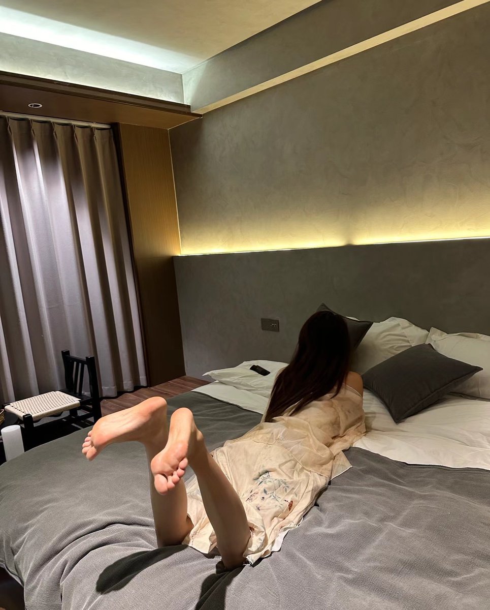 haode668's tweet photo. 夜生活刚开始 https://t.co/nO7aRPKyxN