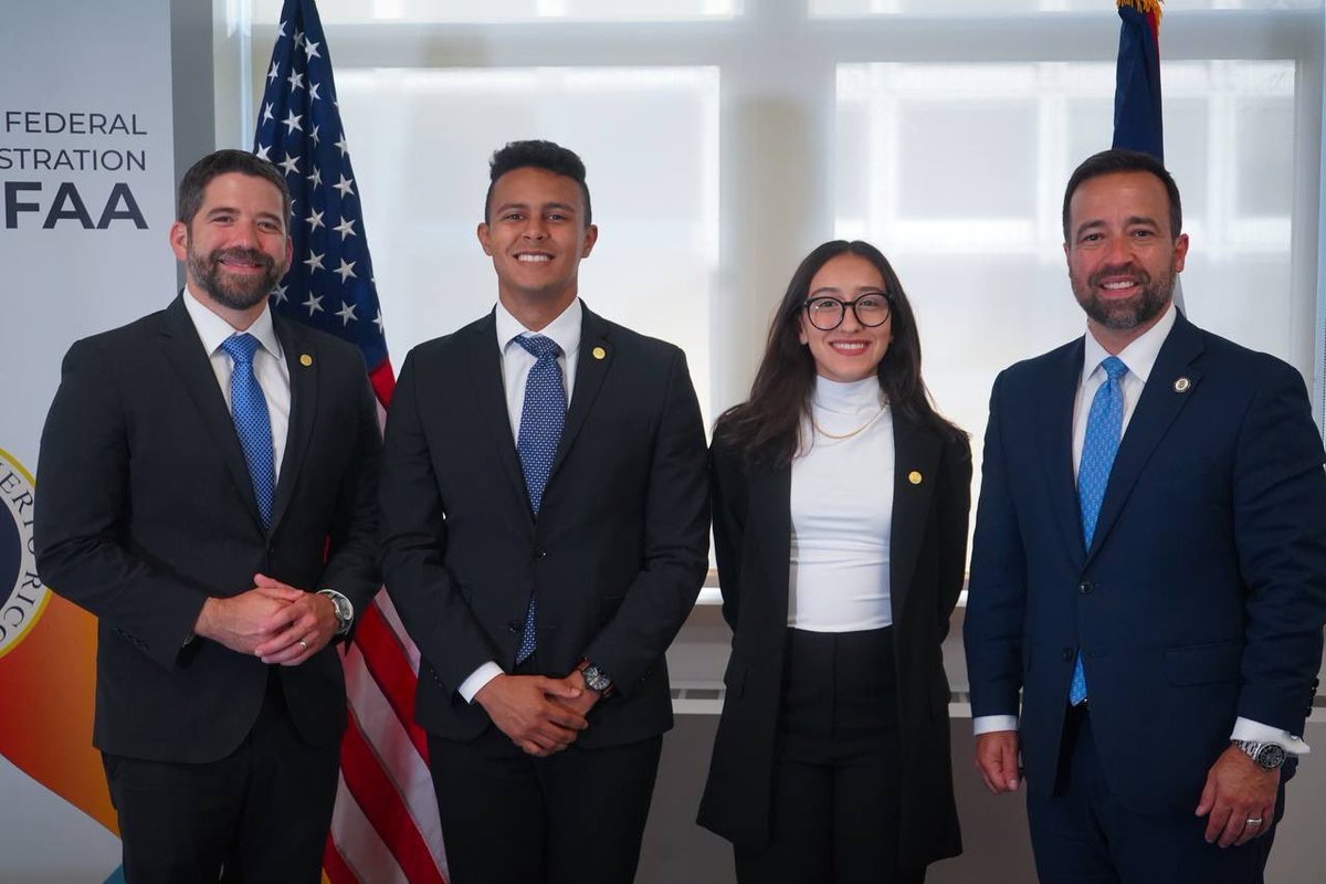 AAFAFPR's tweet photo. Ayer firmamos un importante acuerdo de colaboración con el Dr. @AntonioFlores, presidente de la @HispanicAssociation of Colleges and Universities, para impulsar a Puerto Rico como destino académico a través del programa Study Puerto Rico. https://t.co/XR79BIGs9m