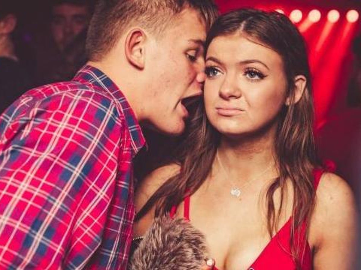 THEY’RE EATING THE CATS, THEY’RE EATING THE DOGS, THEY’RE EATING — THEY’RE EATING THE PETS OF THE PEOPLE WHO LIVE THERE