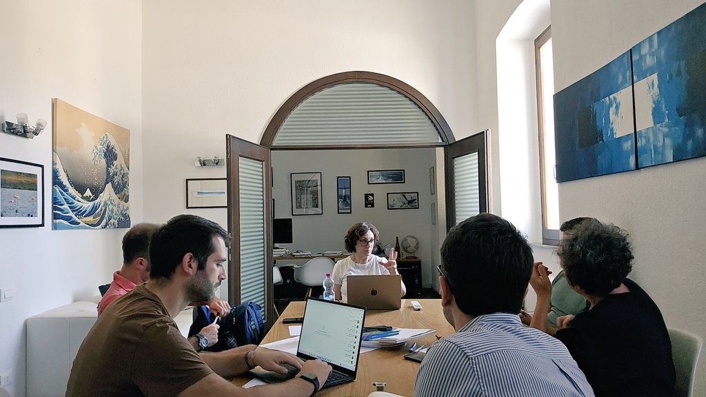 Riunione team #comunicazione del progetto #Interreg Marittimo Italia-Francia <a href="/plastron2027/">Interreg Marittimo/Maritime Plastron</a> dopo la pausa estiva.

Diamo nuova vita alla #plastica recuperata in mare trasformandola in oggetti di uso quotidiano con la stampante 3D.

#plastron