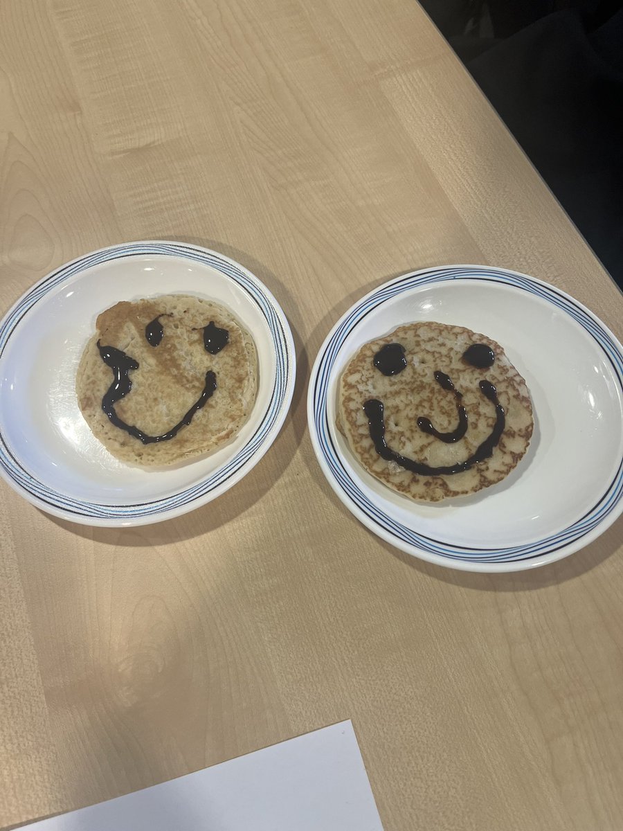 Year 9 were a delight this morning at community breakfast! Never too old to enjoy your tutor drawing smiley faces on your pancakes! #everydayunmissable #lifeattedwragg