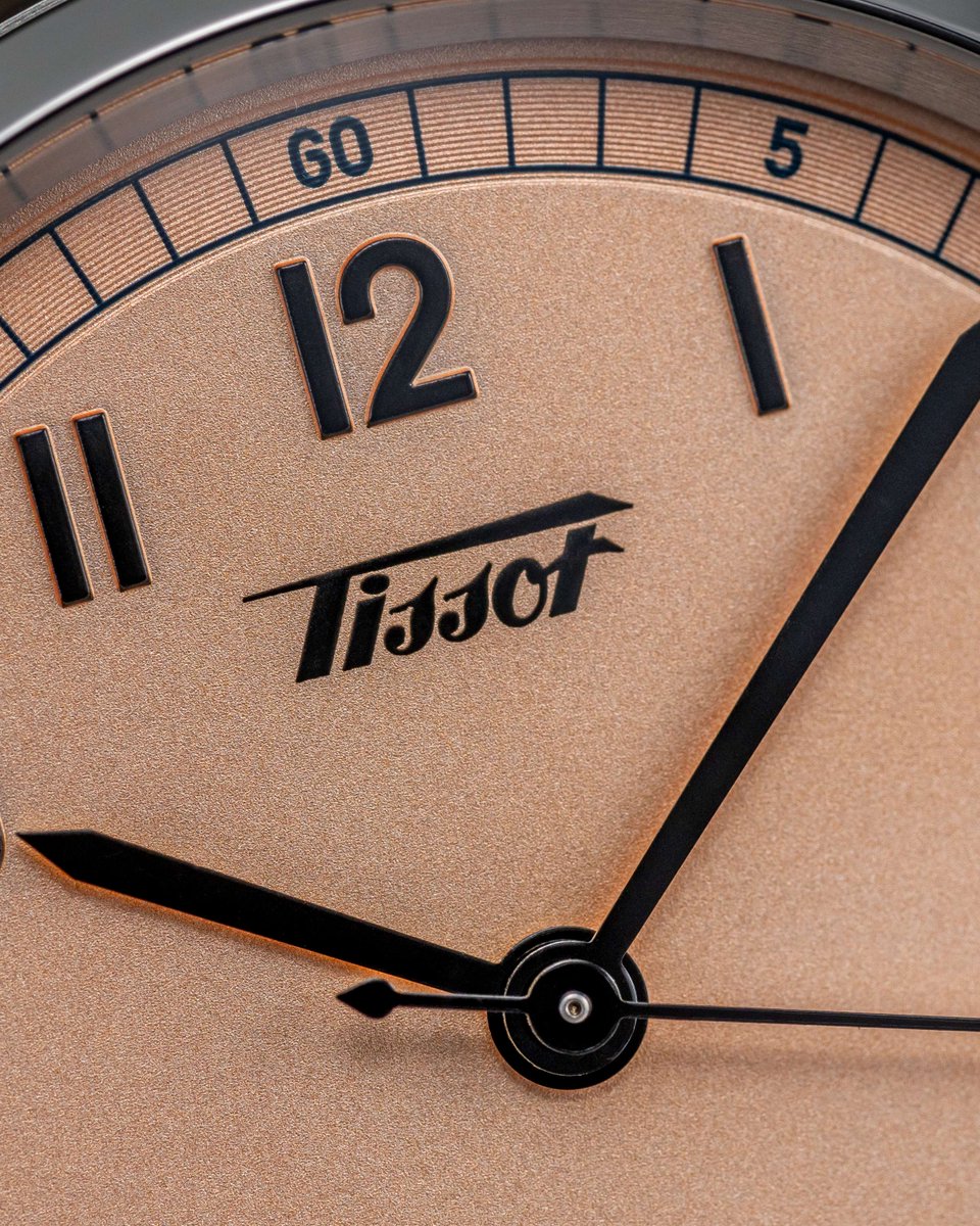 baldassarreted's tweet photo. With a catalog full of arguably the best value-for-money Chronometers, there’s a reason that Tissot is often the gateway to the world of Swiss watchmaking, and this Salmon-hued take on the brand's Heritage 1938 COSC is no exception. 

 #Tissot #Heritage1938COSC https://t.co/5SwklfO6iP