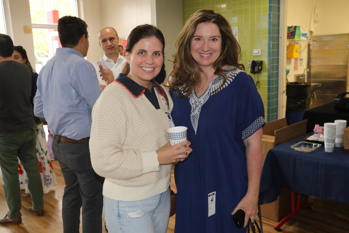 DallasIntSchool's tweet photo. This morning, we welcomed new DIS parents to our Churchill campus for a New Family Coffee event. Parents had breakfast and coffee with our Head of School and attending staff and were able to meet other new families.
#theDISdifference #internationaleducation #allezlestigres https://t.co/pPjFX97R2Z