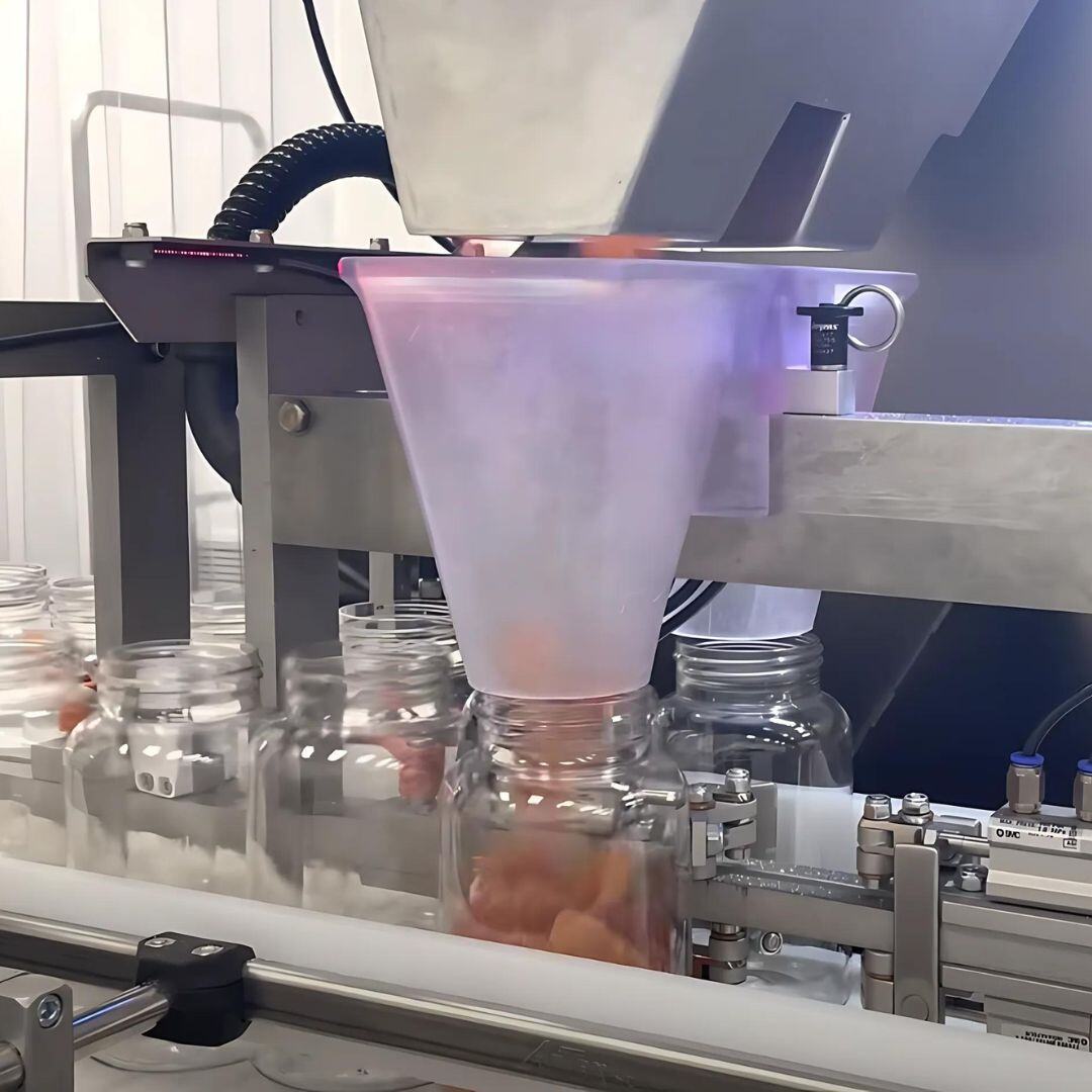 Dynamic3PL's tweet image. Bottle and pouch filling solutions tailored to your product needs, ensuring precision and quality at every step.