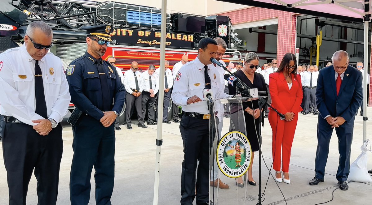 cityofhialeah's tweet photo. Today, we pause and reflect on the memory of those lost during 9/11 and honor the brave heroes that rushed into action.

We will NEVER FORGET those who lost their lives and the heroism of those who gave their lives. #PatriotDay #September11 #NeverForget https://t.co/Yhm3BWKa7L