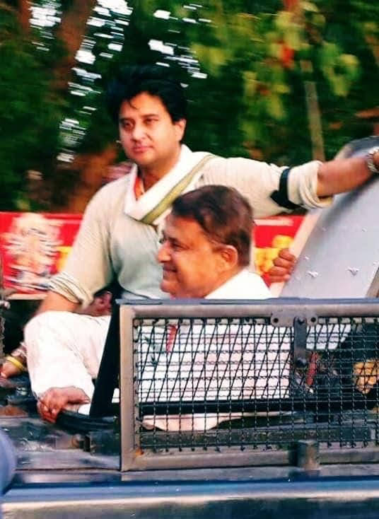 Remembering Mahendra Singh ji Kalukheda 
<a href="/JM_Scindia/">Jyotiraditya M. Scindia</a> <a href="/AScindia/">Mahanaaryaman Scindia</a> <a href="/tulsi_silawat/">Tulsi Ram Silawat</a> <a href="/PradhumanGwl/">Pradhuman Singh Tomar</a> <a href="/dattigaon/">Rajvardhan Singh Dattigaon</a> <a href="/ypssisodiya/">Yashpal Singh Sisodiya,</a> <a href="/govinds_R/">GovindSinghRajput</a>